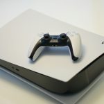 Novo Modelo da PlayStation 5 Gera Controvérsia Entre os Fãs