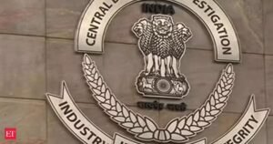 A CBI apresentou advertências no Supremo Tribunal em Kejriwal e Sisodia SLP contra a ordem do Tribunal Superior de Delhi no caso de impostos especiais de consumo.