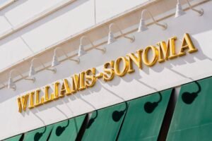 A Williams-Sonoma acaba de aumentar seus dividendos em 15%. Vale a pena comprar ações da Blue-Chip aqui?