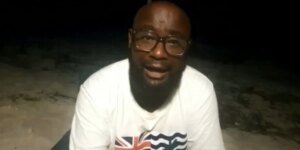 Assista ao momento em que Misley Mandarin faz uma versão empolgante de ‘God Save the King’