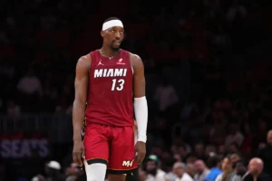 Bam Adebayo faz história na NBA, entrega o segundo melhor total de pontos em um único jogo de todos os tempos e lidera a marca da temporada