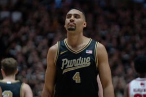 Como transmitir ao vivo Queens vs Purdue: March Madness, NCAA Tournament, canal de TV