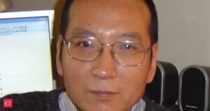 Frase do Dia: Citação de Liu Xiaobo: “Nenhuma força pode acabar com a busca do homem pela liberdade.” – Uma mensagem simples e poderosa sobre liberdade, esperança e espírito humano