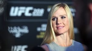 Holly Holm avalia Ronda Rousey x Gina Carano