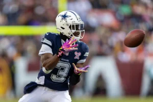 Jerry Jones, dos Cowboys, confortável com George Pickens jogando sob a franquia: ‘Temos um plano de longo prazo’ para ele