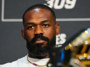 Jon Jones exige sua saída do UFC em resposta contundente a Dana White: ‘Chega de giros, chega de jogos’