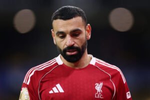 Mohamed Salah: A razão por trás do chocante declínio de estrelas do Liverpool em 2025/26