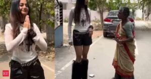 Mulher de Bengaluru repreende o influenciador Sriyanshi por se vestir durante uma sessão de fotos de rua; A Internet está dividida