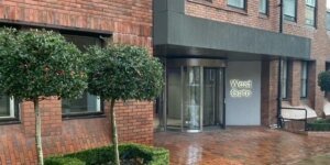 Mulher irlandesa ganha £ 23.000 depois que seu chefe gritou repetidamente ‘batata’ para ela quando ela começou a trabalhar