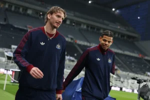 Newcastle e Man City nomeiam XIs iniciais para confronto da FA Cup