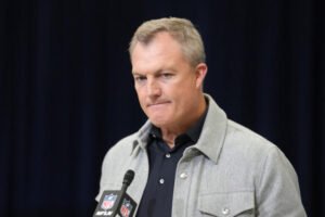 O GM do 49ers, John Lynch, aborda conspirações virais de subestações elétricas