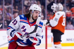 O jogo de 3 pontos de Zibanejad ajuda o Rangers a vencer os Flyers por 6-2