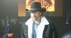 O legado de Chuck Norris: a noite em que o famoso ator salvou Undertaker no WWE Survivor Series 1994