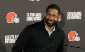 Os Browns ainda podem adicionar Ty Simpson à sua sala de quarterback