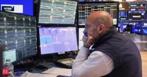 Previsão de ações dos EUA: Qual é a previsão para os índices do mercado de ações dos EUA de segunda-feira: Dow Jones, S&P 500 e Nasdaq cairão novamente ou subirão? Previsão de Wall Street, insights de analistas e perspectivas de mercado. Aqui está o que os investidores precisam fazer agora