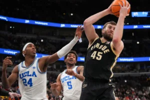 Resumo de basquete universitário: Vanderbilt e Arkansas chegam à final da SEC