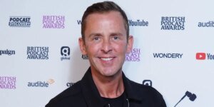 Scott Mills AXED pela BBC quando o programa da Radio 2 foi retirado do ar