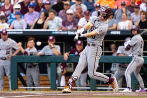 Texas A&M conquistou uma vitória por 6-3 sobre Oakland no jogo 1 do doubleheader