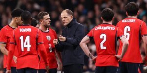 Thomas Tuchel retira oito jogadores do aquecimento da Inglaterra para a Copa do Mundo com a aproximação do confronto com o Japão