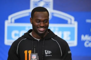 Todd McShay quebra as regras preliminares do BBV e zomba de RB Jeremiyah Love to Giants na 5ª posição