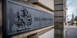 Um estuprador trans foi preso por ataques horríveis a três meninas