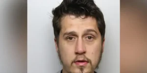 Uma funcionária de uma creche em Leeds foi presa por fazer 5.000 imagens indecentes de crianças