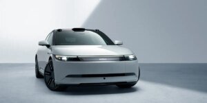 Uma grande marca de automóveis lança OUTRO veículo elétrico semanas após desmantelar todo o projeto EV