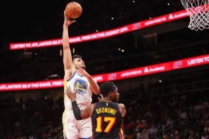 História da camisa do Golden State Warriors – Nº 77 – Omer Yurtseven (2026)