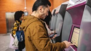 A classe média da China é uma “poupadora sombra” – acumulando dinheiro em vez de gastá-lo – e isso pode ser um problema para os americanos