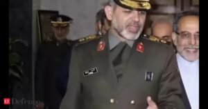 Agora conheça o General Ahmed Vahidi, o homem que manda no Irã