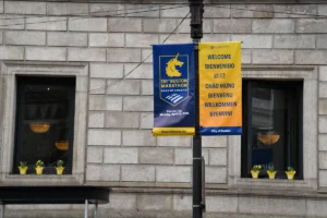 Antevisão da Maratona de Boston 2026: John Korir e Sharon Lokedi conseguirão vitórias consecutivas?