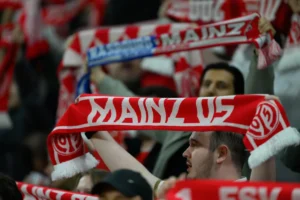 Antevisão de Mainz x Freiburg: aspirantes europeus se enfrentam após façanhas no meio da semana