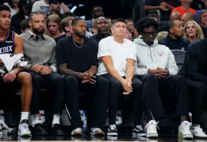 Atualização sobre danos solares. Começando muito mais perto de voltar à viagem