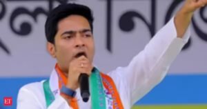 Congresso Trinamool intensifica campanha: Abhishek Banerjee vai de porta em porta em Bengala