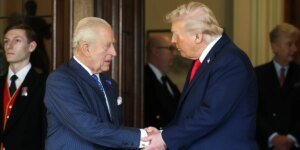 Donald Trump disse que a visita de Estado prosseguiria em meio a temores de segurança