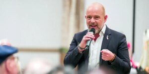 Donald Trump está apoiando o ex-assessor de David Cameron, que entrou em confronto com o ex-primeiro-ministro por causa do Brexit, contra o rival Gavin Newsom.