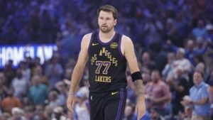 Espera-se que o diamante de US$ 30 milhões do Lakers seja assinado novamente após se comprometer no verão com Luka Doncic