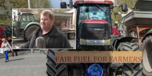 Farmer condena o tratamento “mais doentio” dispensado aos manifestantes enquanto protesta veementemente