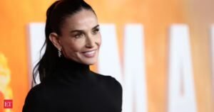 Frase do Dia (24 de abril): Citação de Demi Moore: “Não deixe que suas feridas façam de você alguém que você não é” – uma lição poderosa sobre cura, autodescoberta e força interior