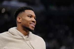 Giannis Antetokounmpo chama Miami de uma ‘cidade legal’ em meio à turbulência do Bucks e especulações comerciais