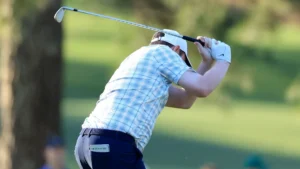 MacIntyre enfrenta ação após gesto de raiva de Masters