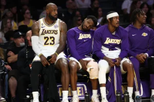 NBA Playoffs 2026: LeBron James, o maior azarão do Lakers em sua série de primeira rodada desde 2013