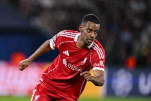 Notícias da equipe: Liverpool recebe o Fulham à frente na grande segunda mão contra o PSG