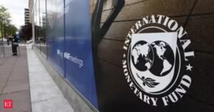 O FMI, o Banco Mundial e a AIE pretendem realizar teleconferências a cada duas semanas para avaliar o impacto da guerra