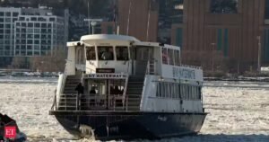 O incidente policial fechou a BC Ferries em Horseshoe Bay e interrompeu várias rotas