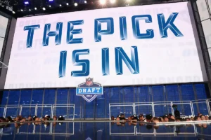 O possível cenário do draft day não era ideal para o Indianapolis Colts