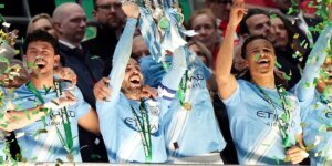 O técnico do Man City, juntamente com a lenda do clube Bernardo Silva, anunciaram sua saída após nove anos