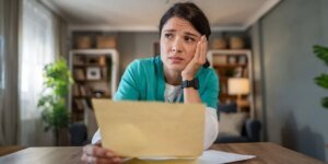 Os cuidadores não remunerados ficam em situação pior no valor de £ 160 por mês, pois os benefícios ficam aquém dos salários: ‘A renda simplesmente não é suficiente!’