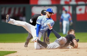 Pequena ofensa, barragem de homers de Minnesota condenam Royals