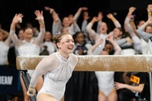 Removido pelo 13º lugar, Minnesota é o 4º UCLA a se juntar a Oklahoma na Final Four